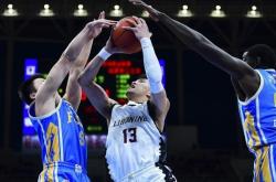 桑托斯训练开放日，集结日更衣室发声引观众欢呼，CBA季后赛在即，控场能力成焦点的简单介绍-九游会登录